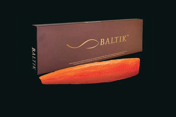 Salmone affumicato Baltik 1kg con Astuccio